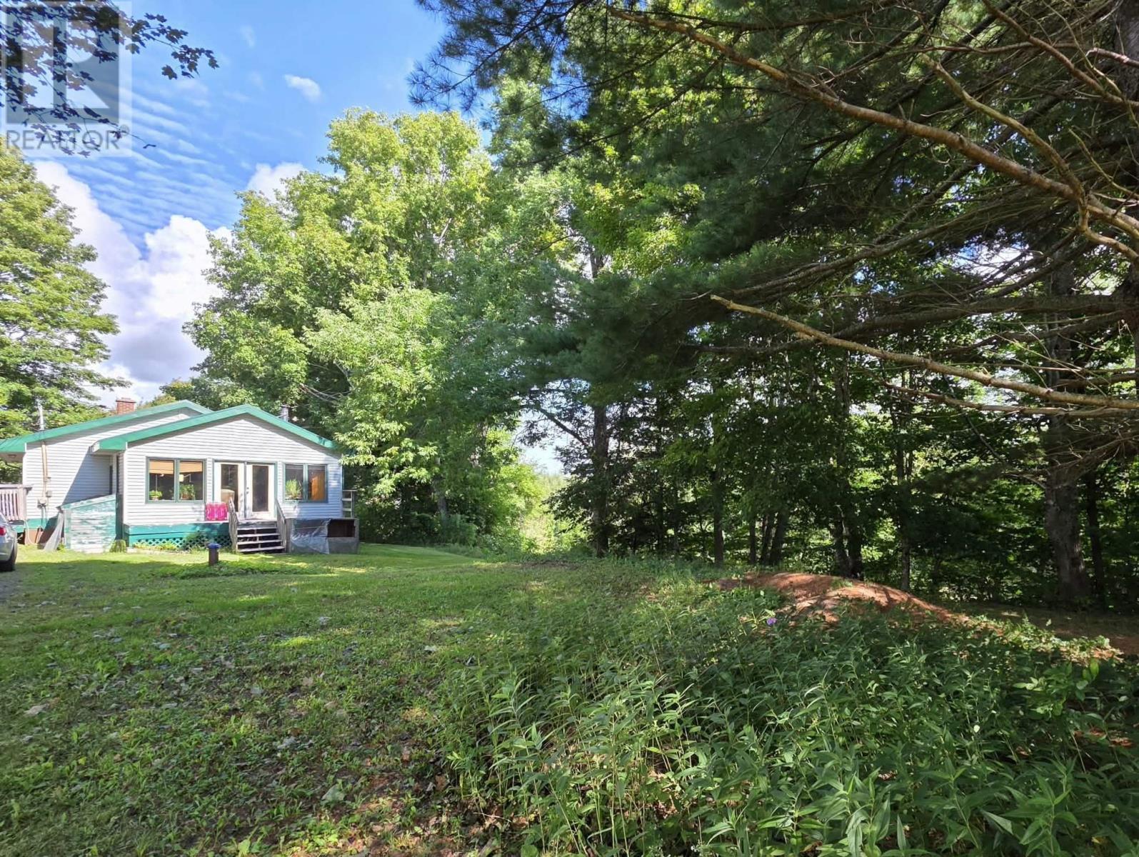 8084 Highway 311