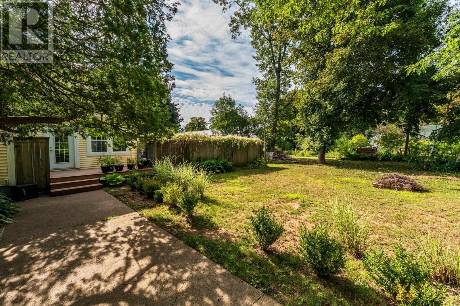 61 Connaught Avenue Property Photo 7