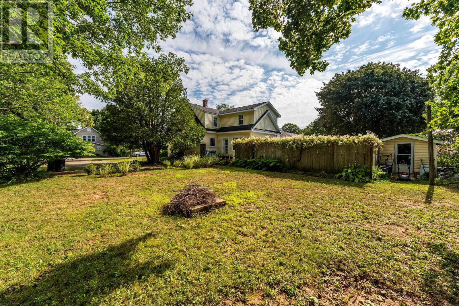 61 Connaught Avenue Property Photo 8