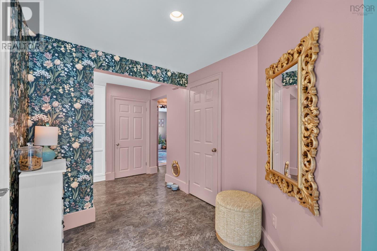 61 Connaught Avenue Property Photo 16