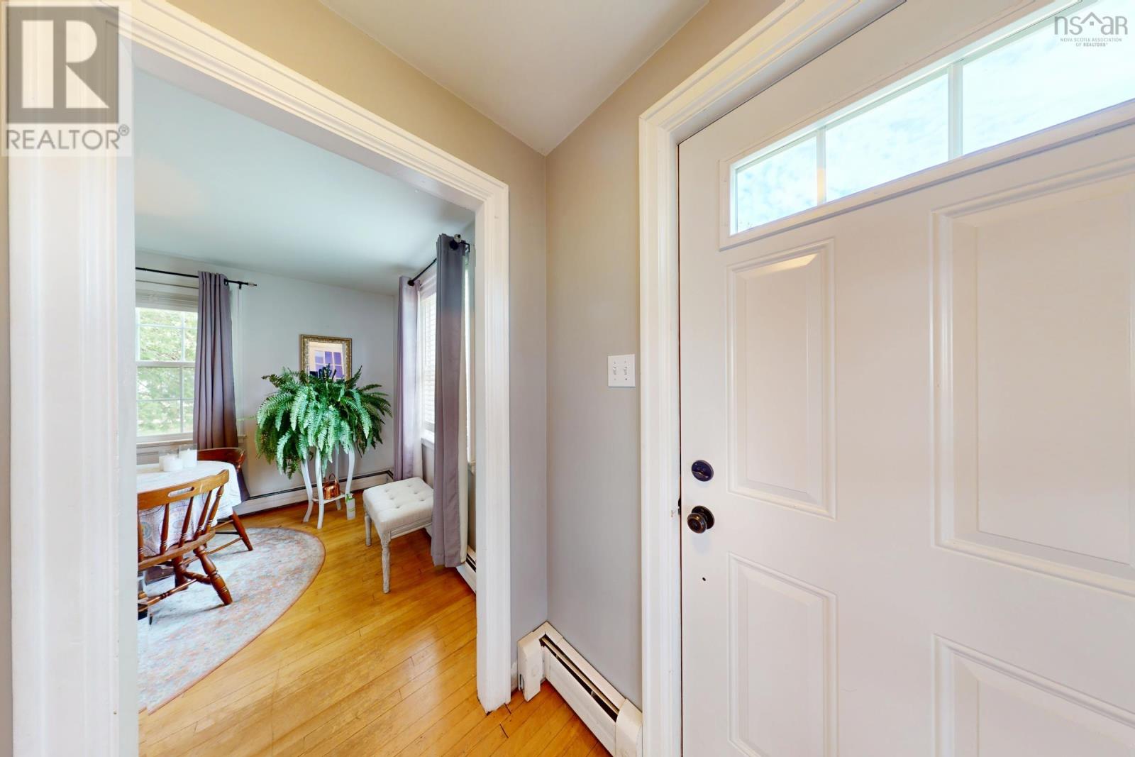 61 Connaught Avenue Property Photo 25