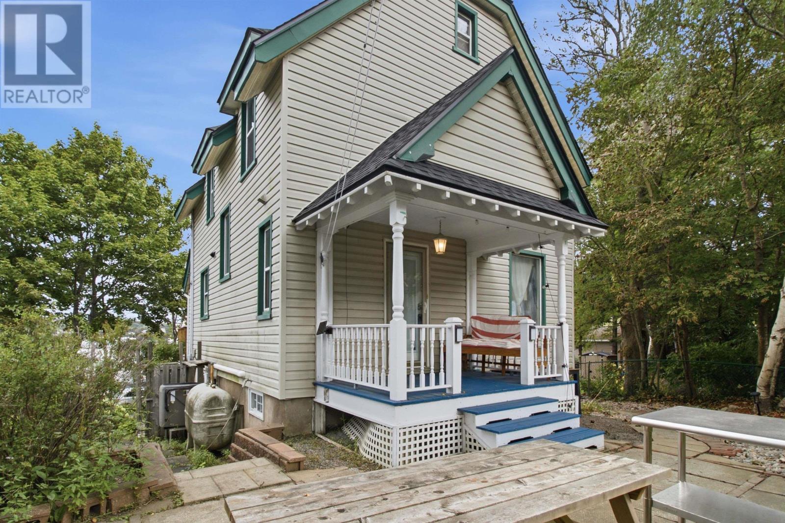 3622 Barrington Street Property Photo 1