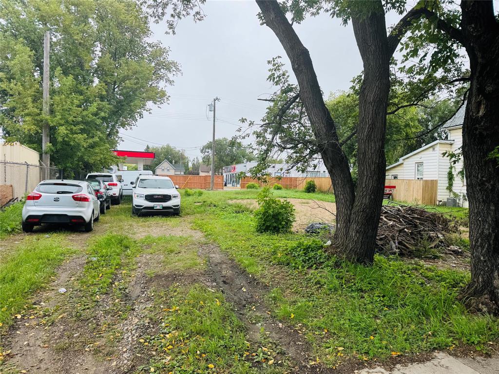 109 2nd Street Property Photo 1