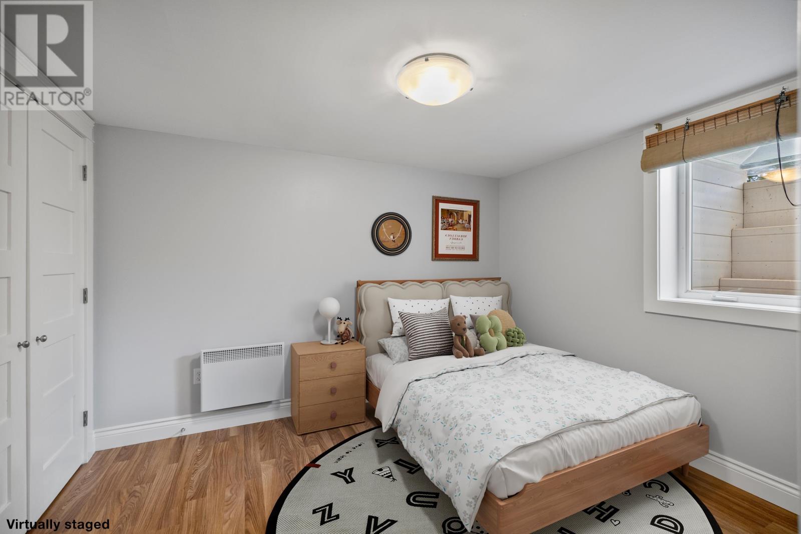 18 Newland Crescent Property Photo 30