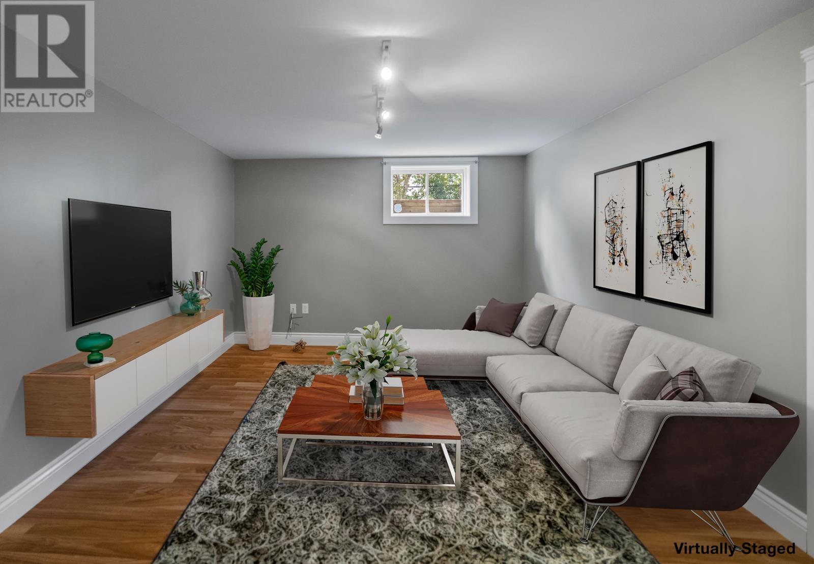 18 Newland Crescent Property Photo 33