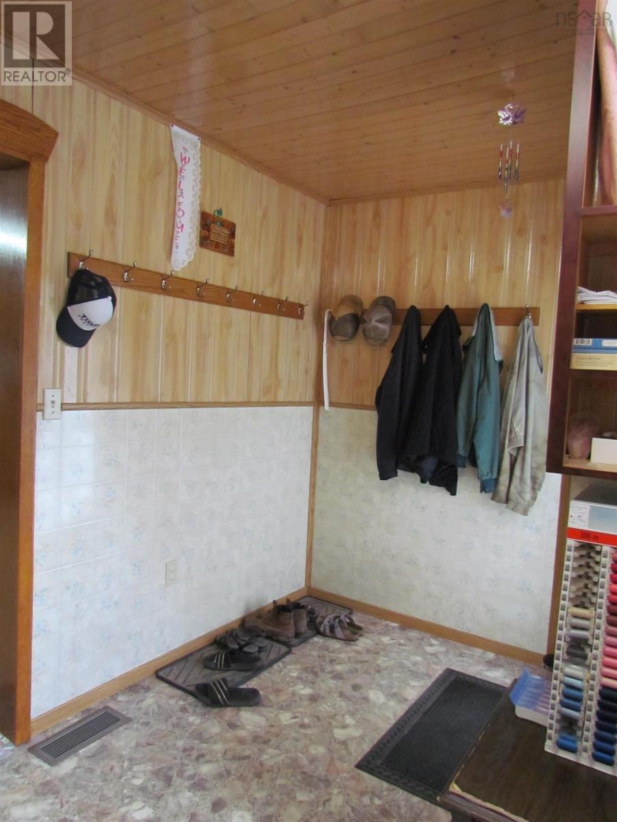 1125 Findley Road Property Photo 6