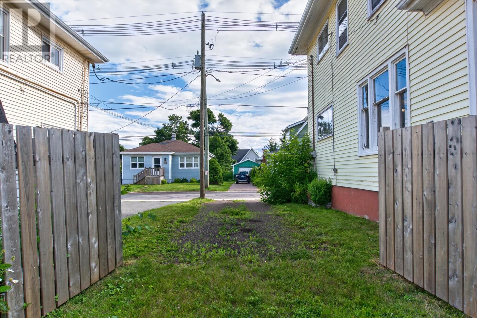 175 Harvard Street Property Photo 8