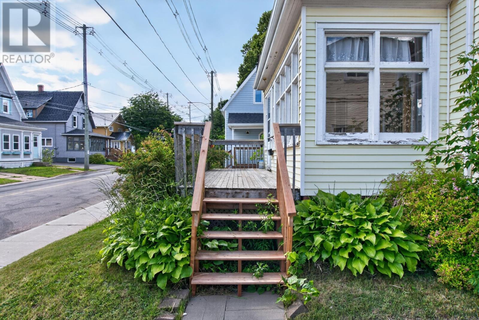 175 Harvard Street Property Photo 9