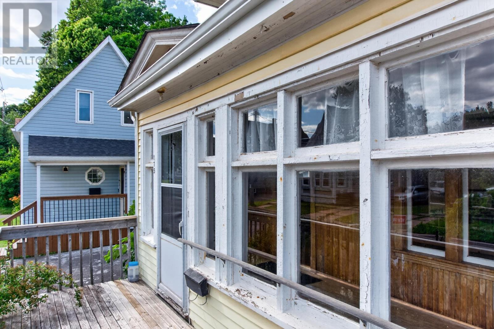 175 Harvard Street Property Photo 10