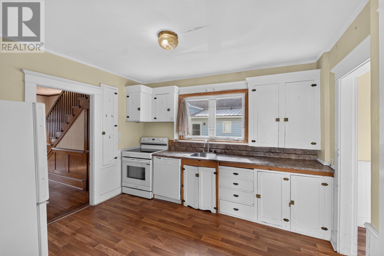 175 Harvard Street Property Photo 28