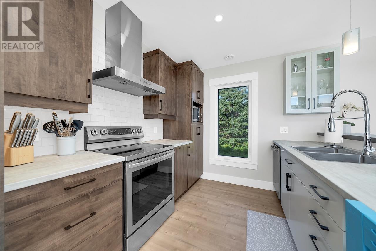 184 Anselm Macdonald Road Property Photo 7