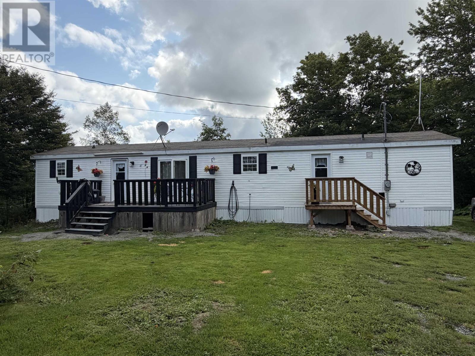 49 Crockett Road Property Photo 1