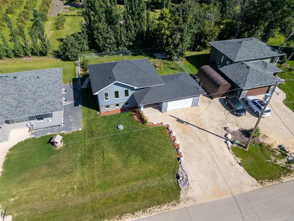 3 Maple Lane Property Photo 3