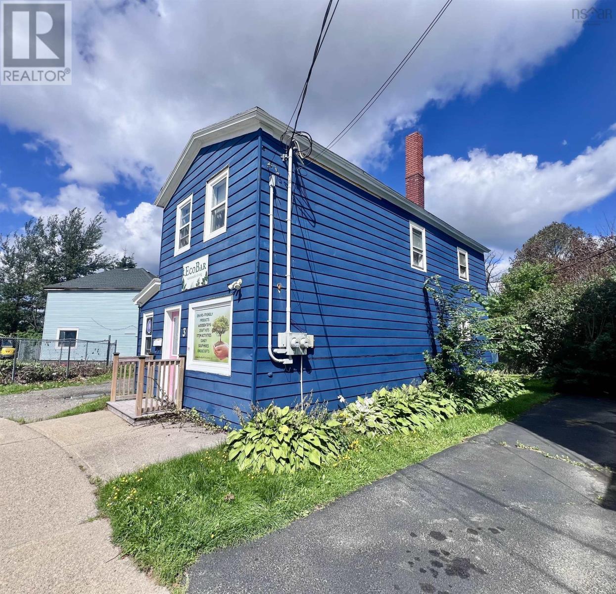 3 Center Street Property Photo 3