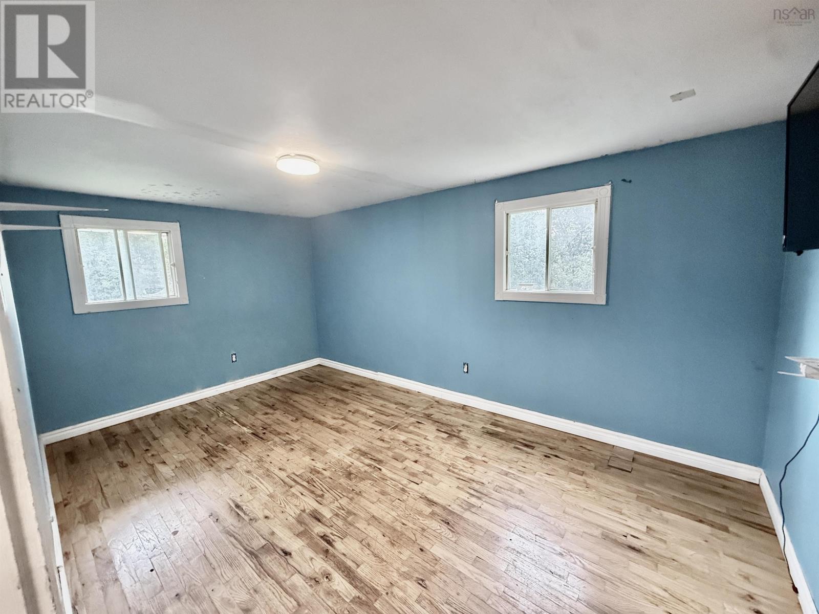 4865 Highway 2 Property Photo 16