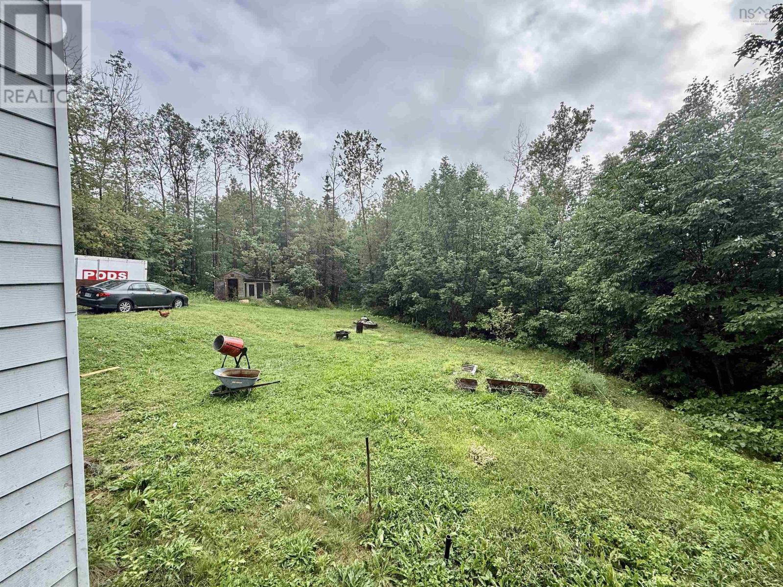 4865 Highway 2 Property Photo 28