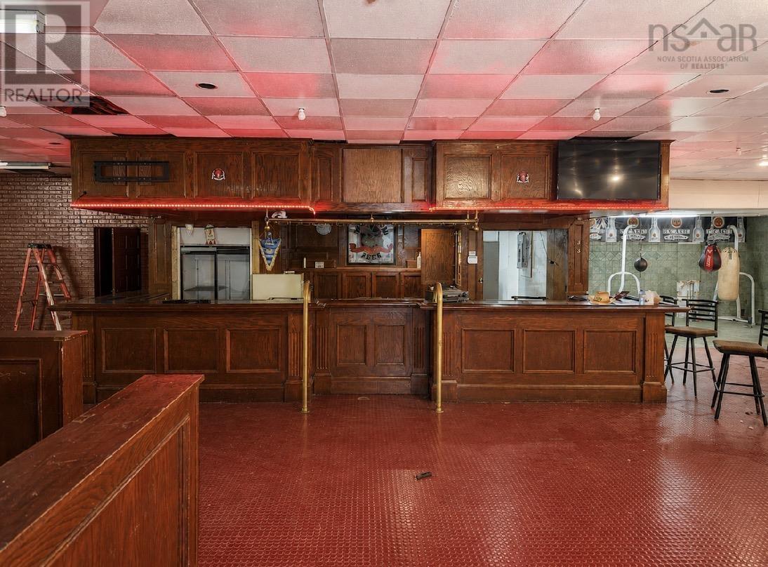 3447 Wilson Avenue Property Photo 4