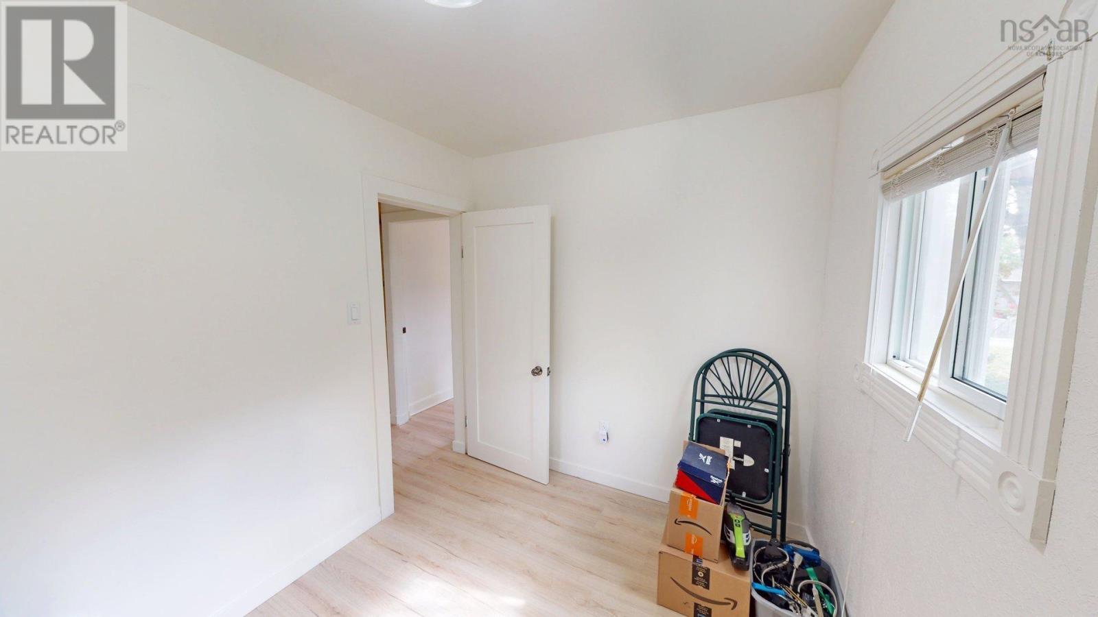 81 Coronation Drive Property Photo 14