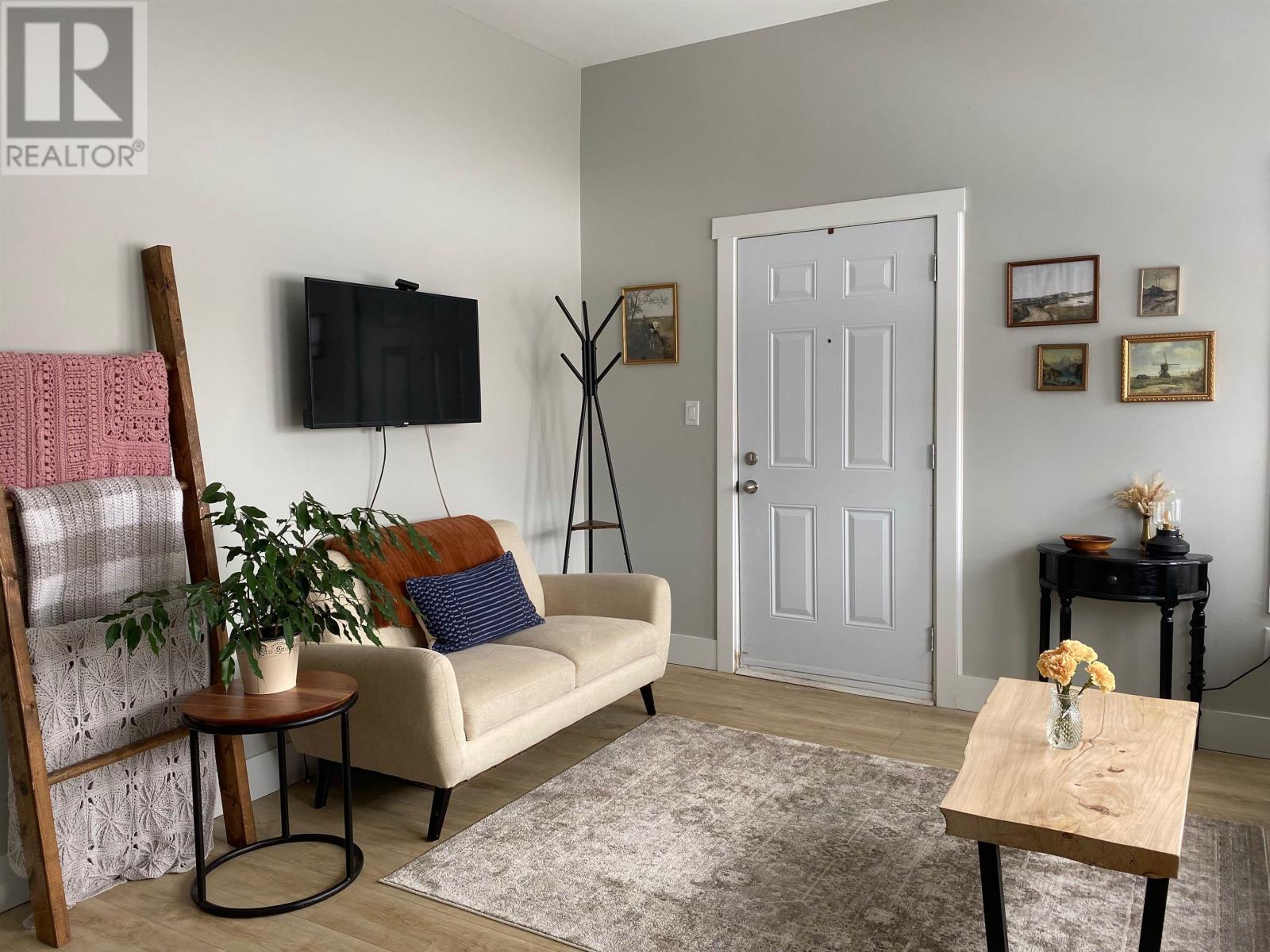 85 Edward Street Property Photo 11
