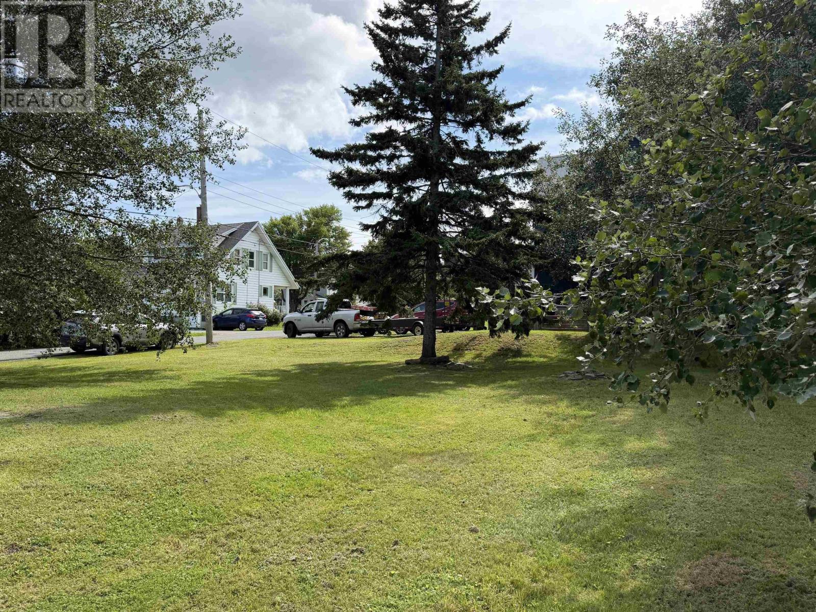 830 Main Street Property Photo 10