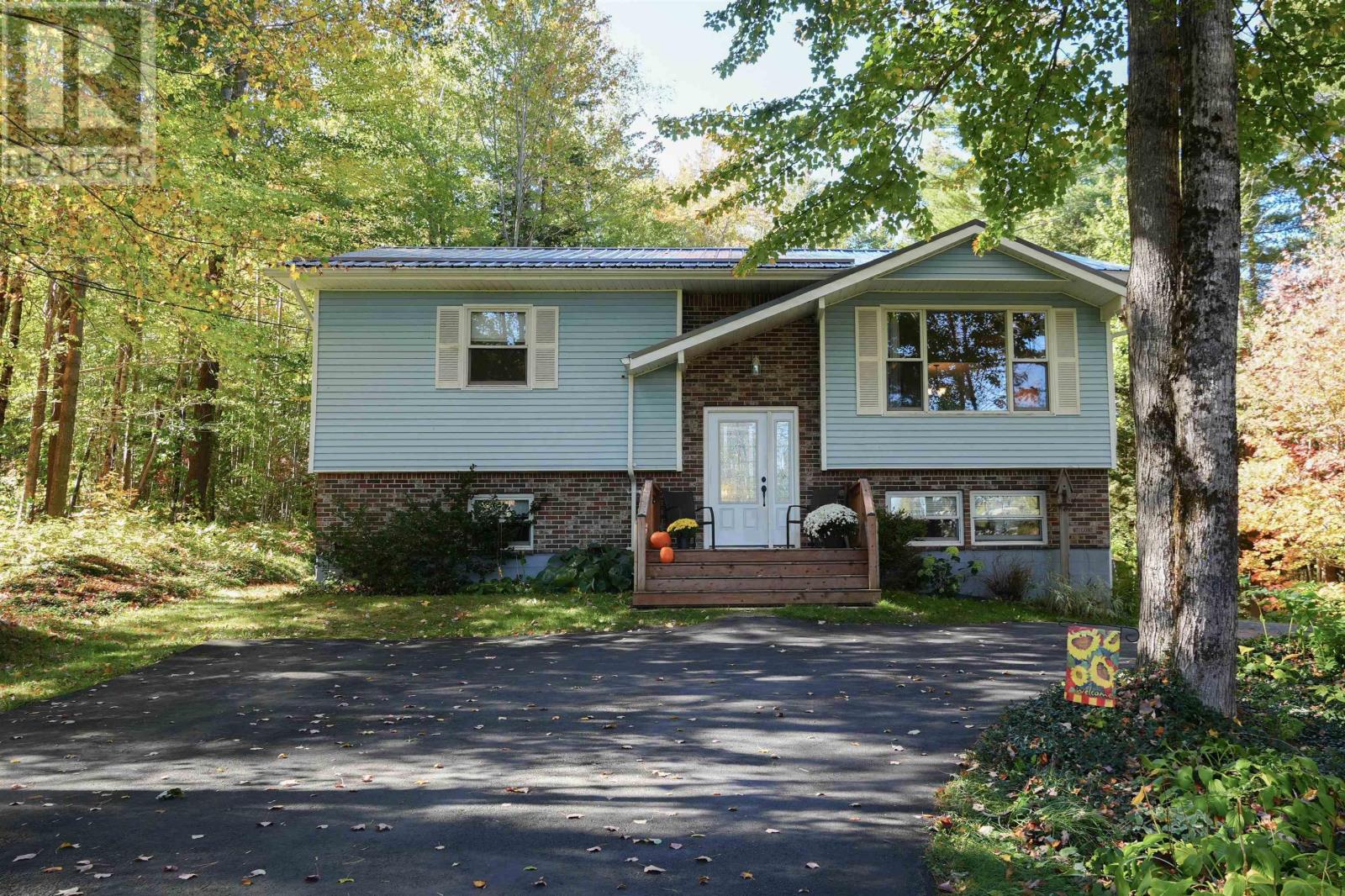 399 Bentley Road Property Photo 1