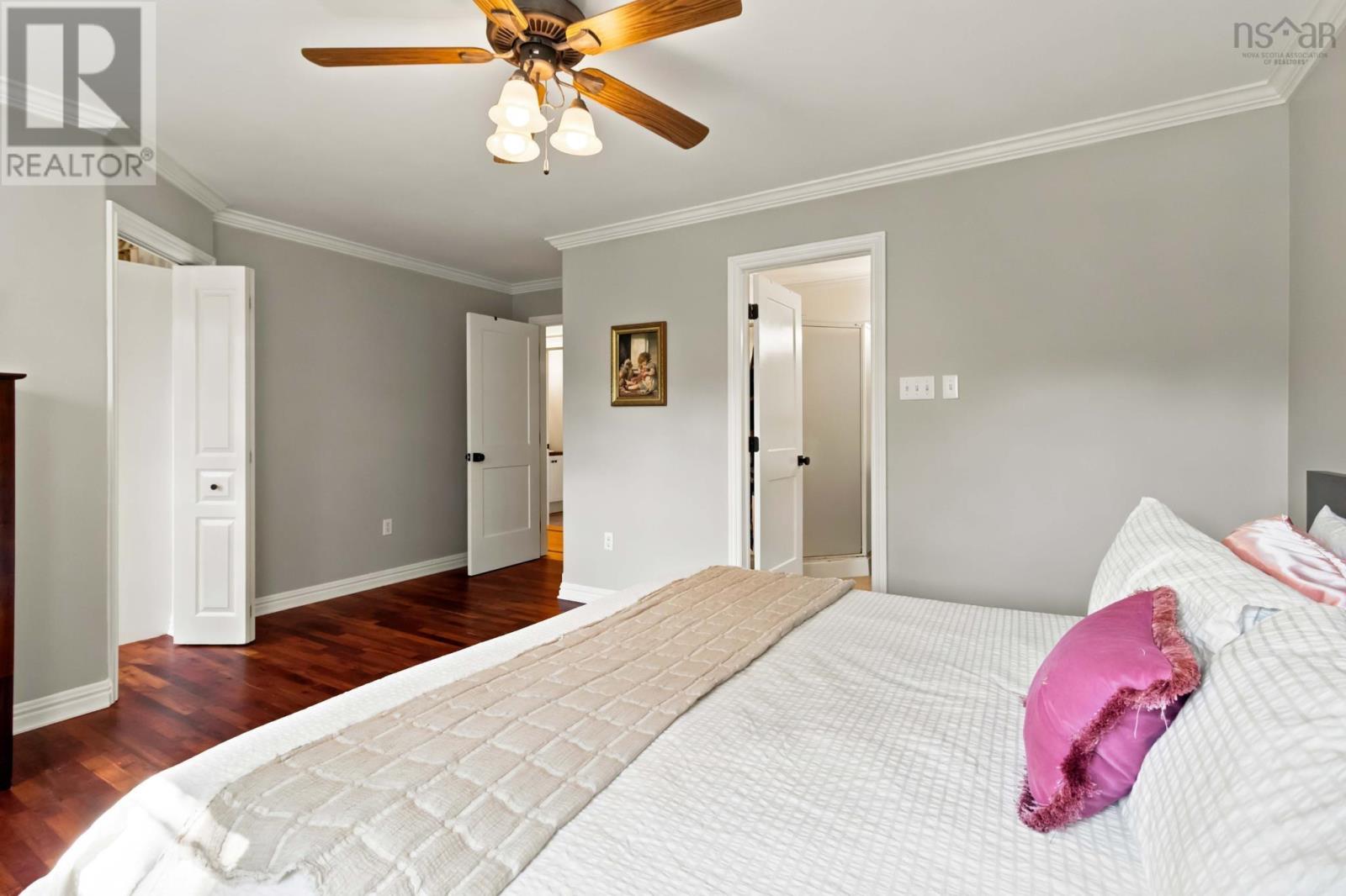 48 Gleneagles Drive Property Photo 17