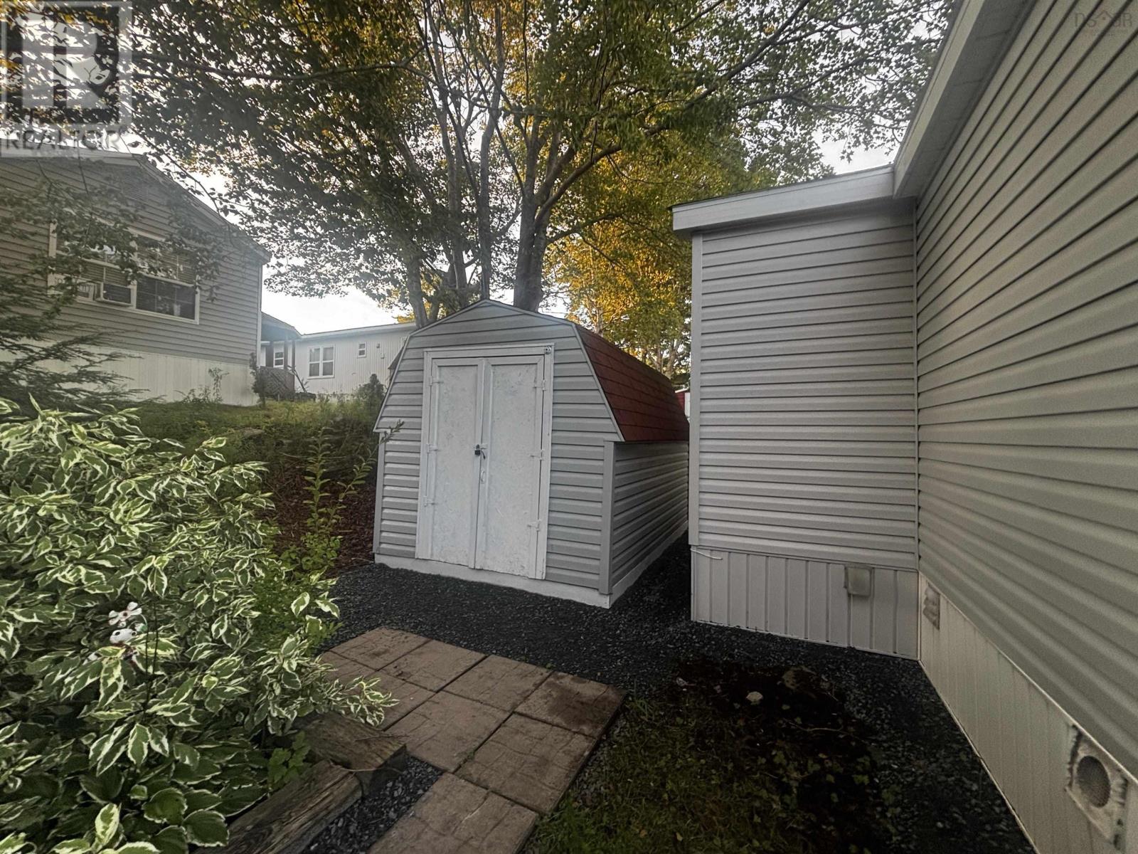 16 Happy Drive Property Photo 3