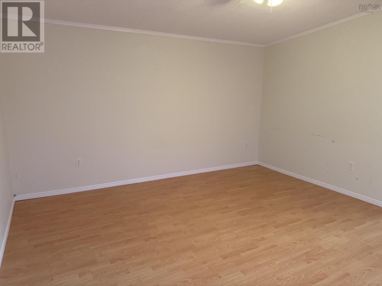 4 Belmont Drive Property Photo 8