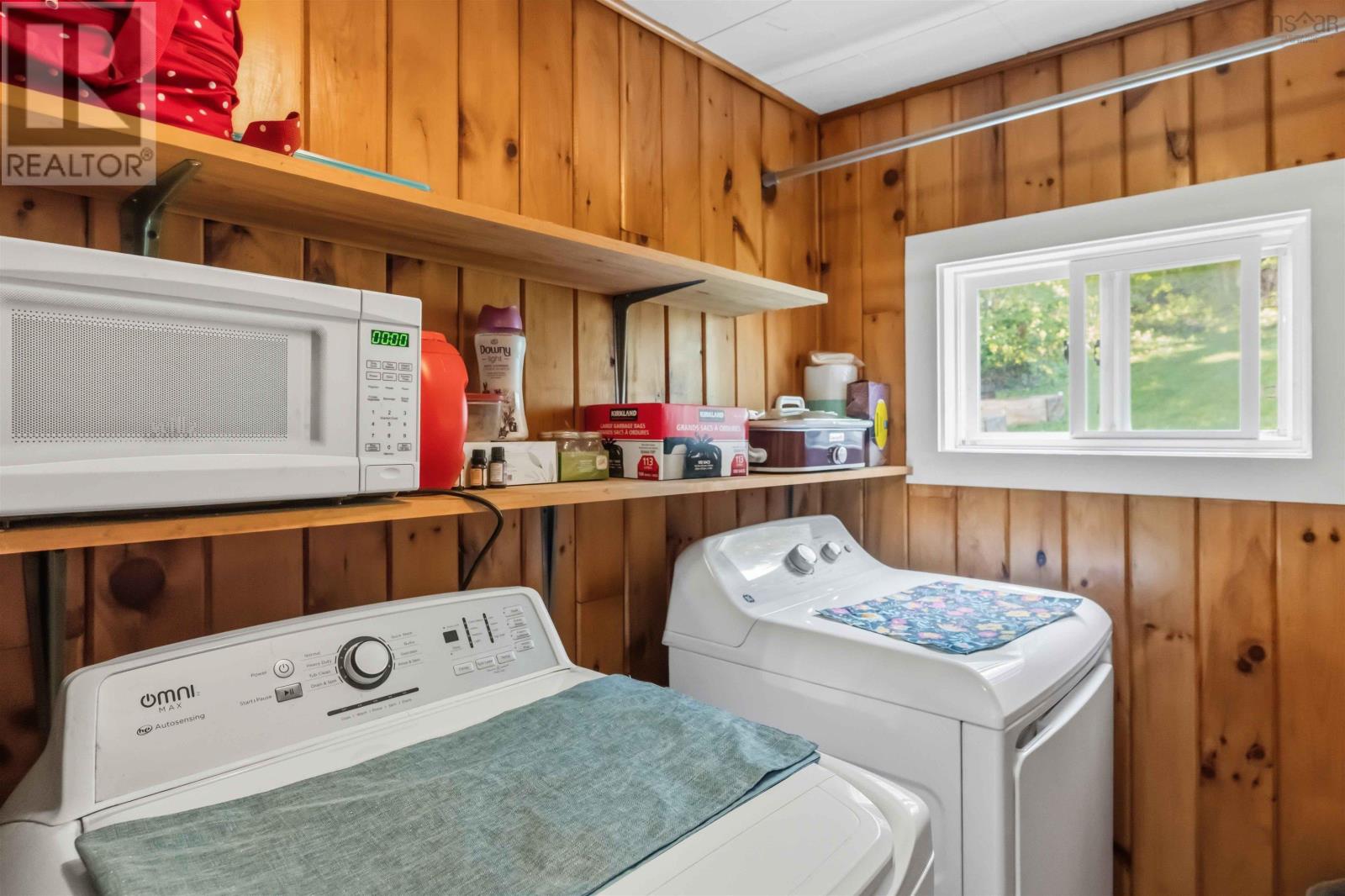 3718 Shore Road Property Photo 14