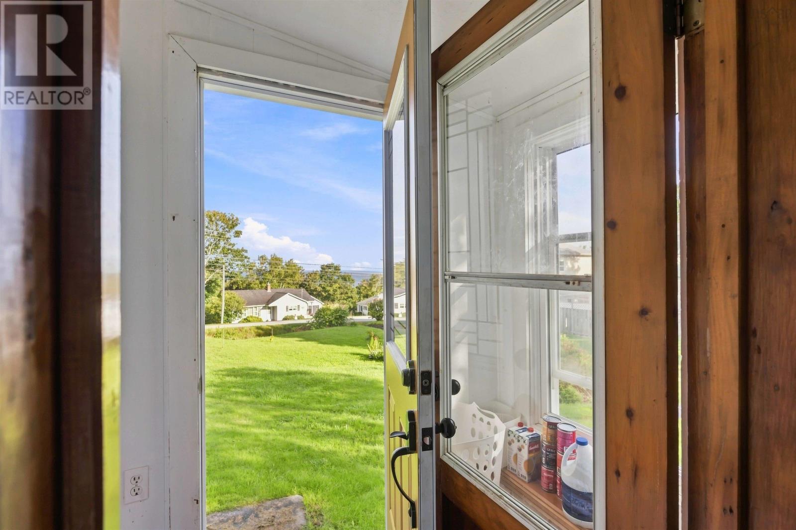 3718 Shore Road Property Photo 15