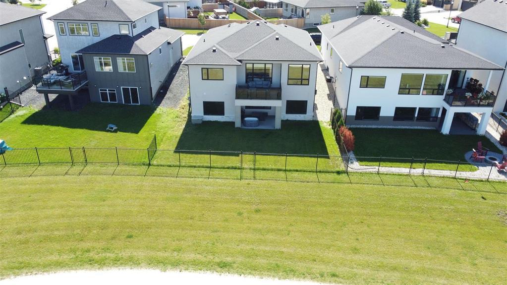 63 Creemans Crescent Property Photo 8