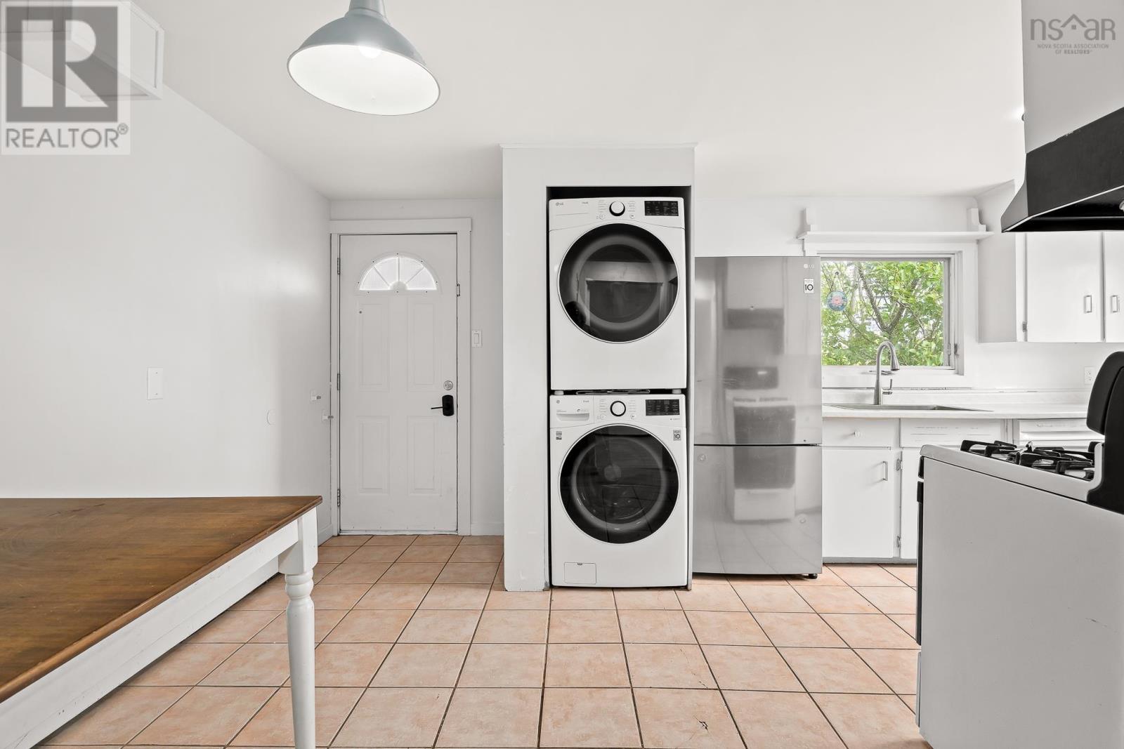 12 Frederick Avenue Property Photo 6