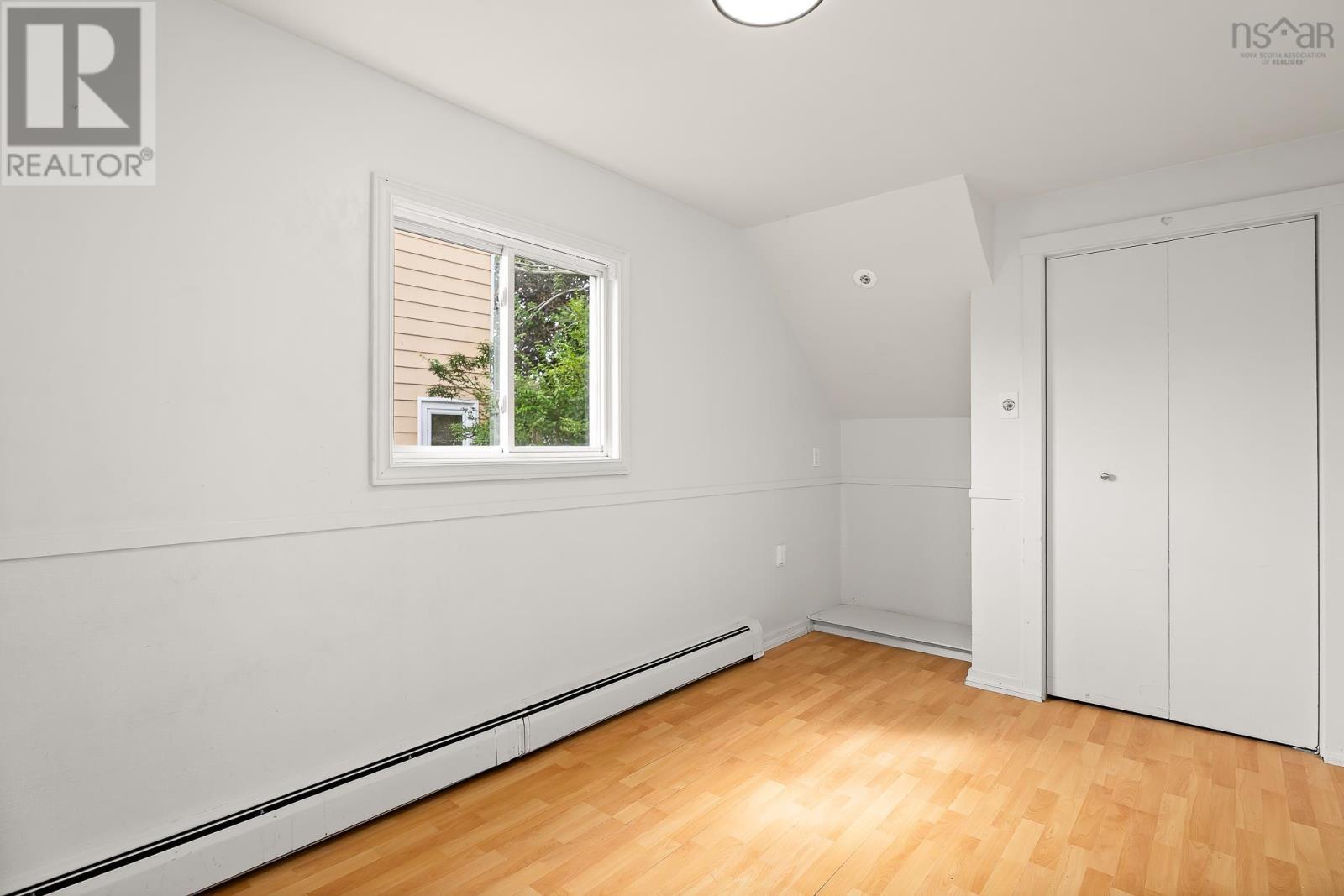 12 Frederick Avenue Property Photo 15
