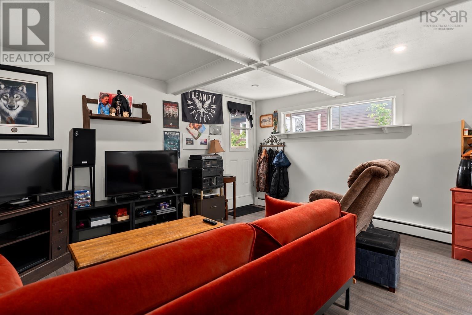 12 Frederick Avenue Property Photo 17