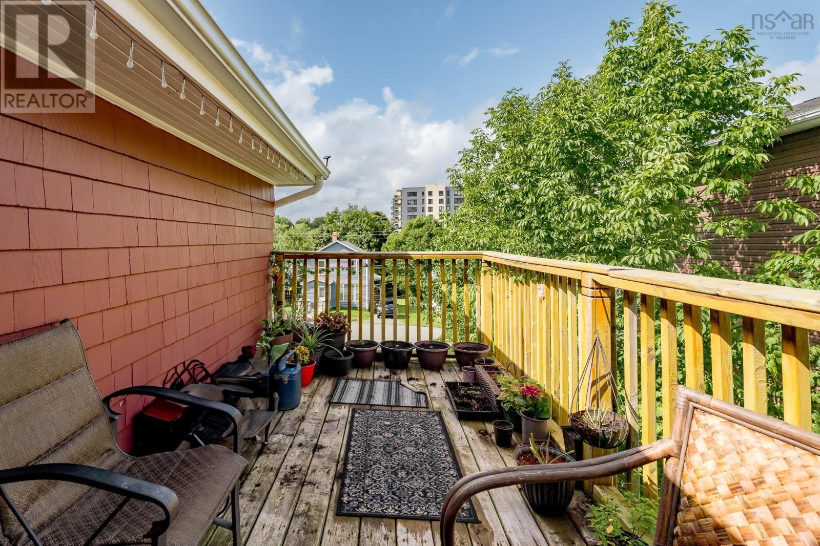 12 Frederick Avenue Property Photo 18