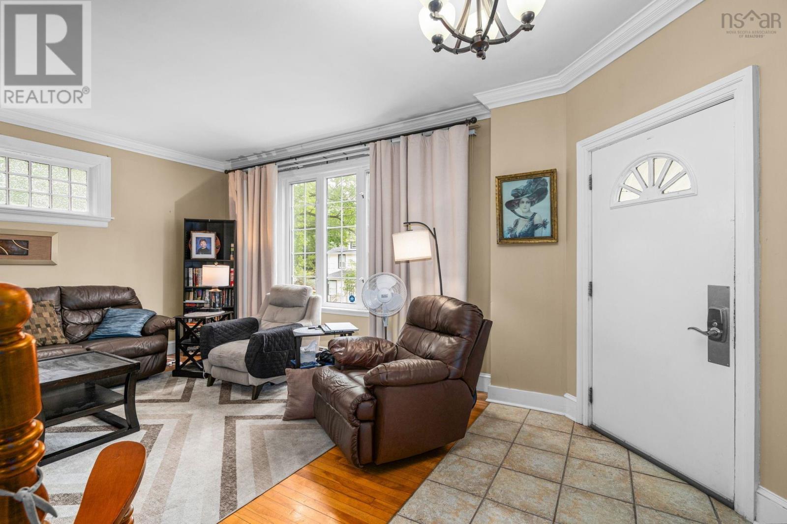 17 Tulip Street Property Photo 16