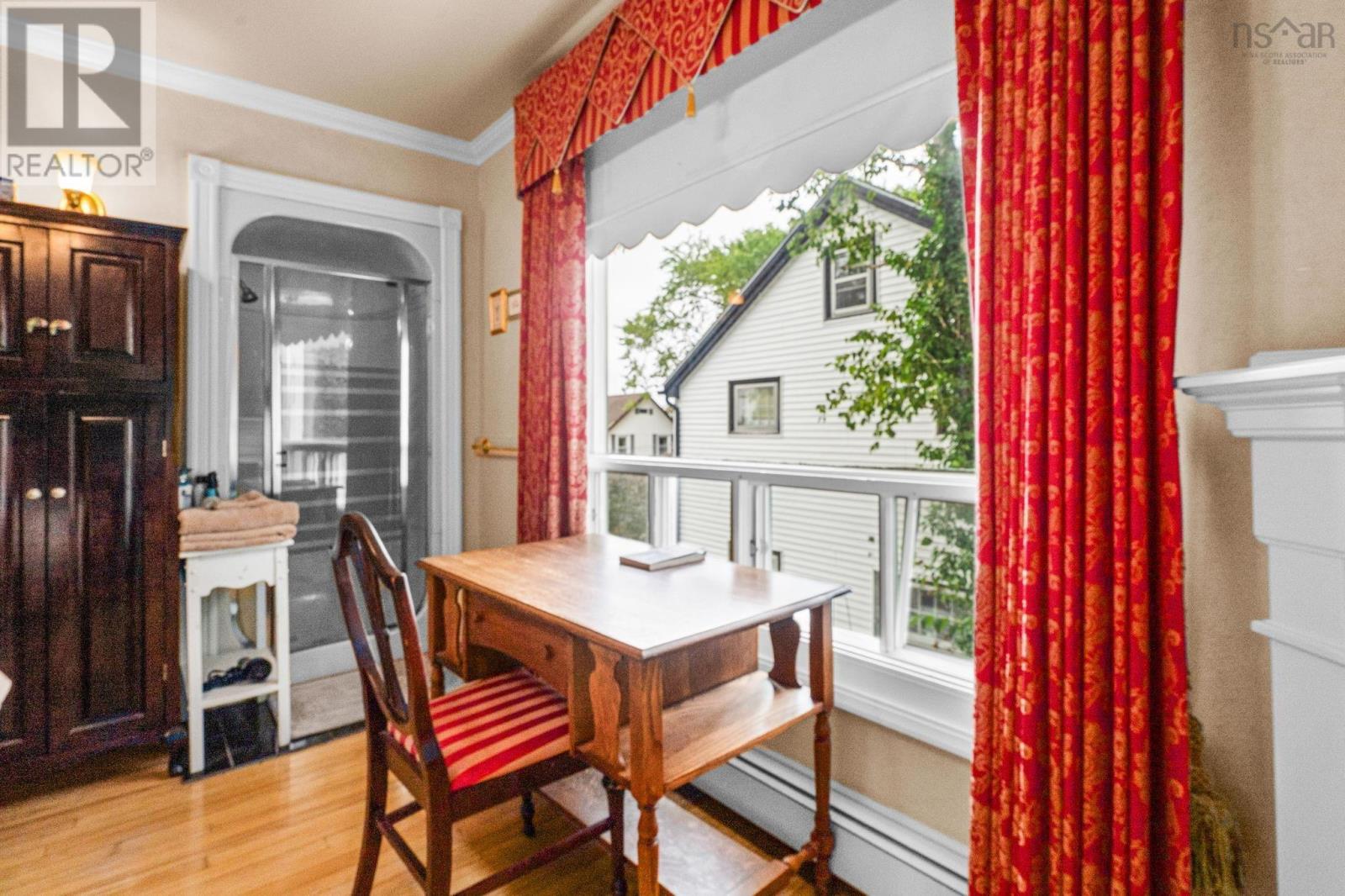 17 Tulip Street Property Photo 36