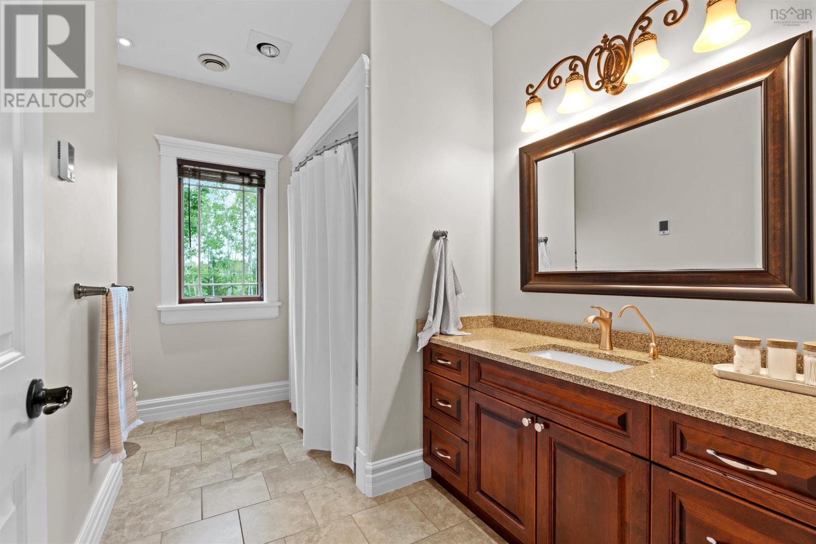 52 Sawgrass Drive Property Photo 26