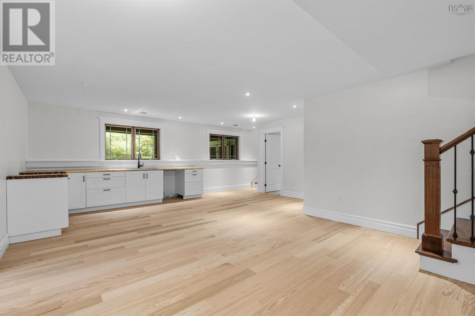 52 Sawgrass Drive Property Photo 35