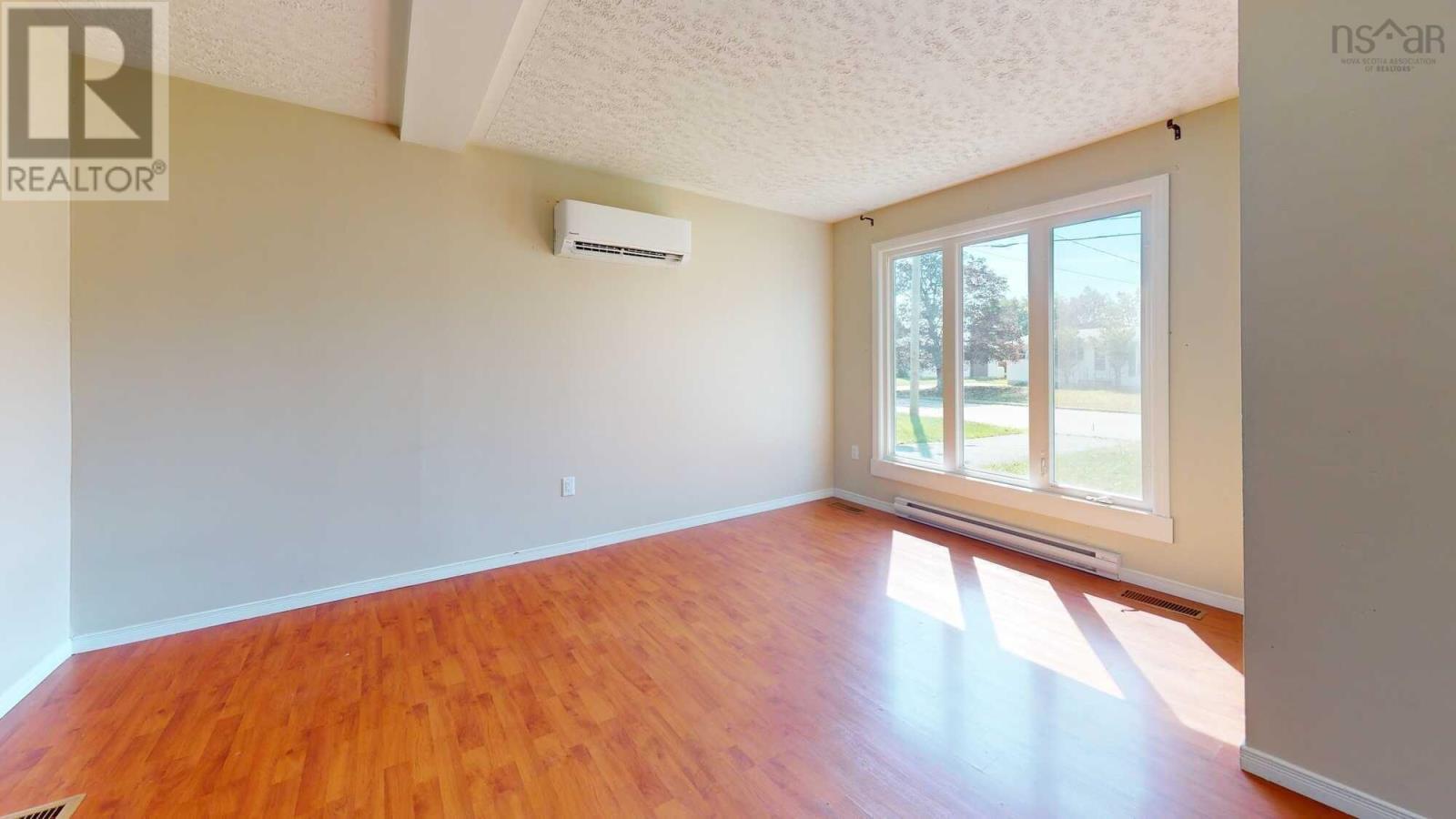 58b Maclellan Street Property Photo 3