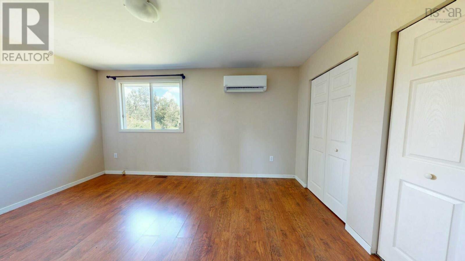 58b Maclellan Street Property Photo 7