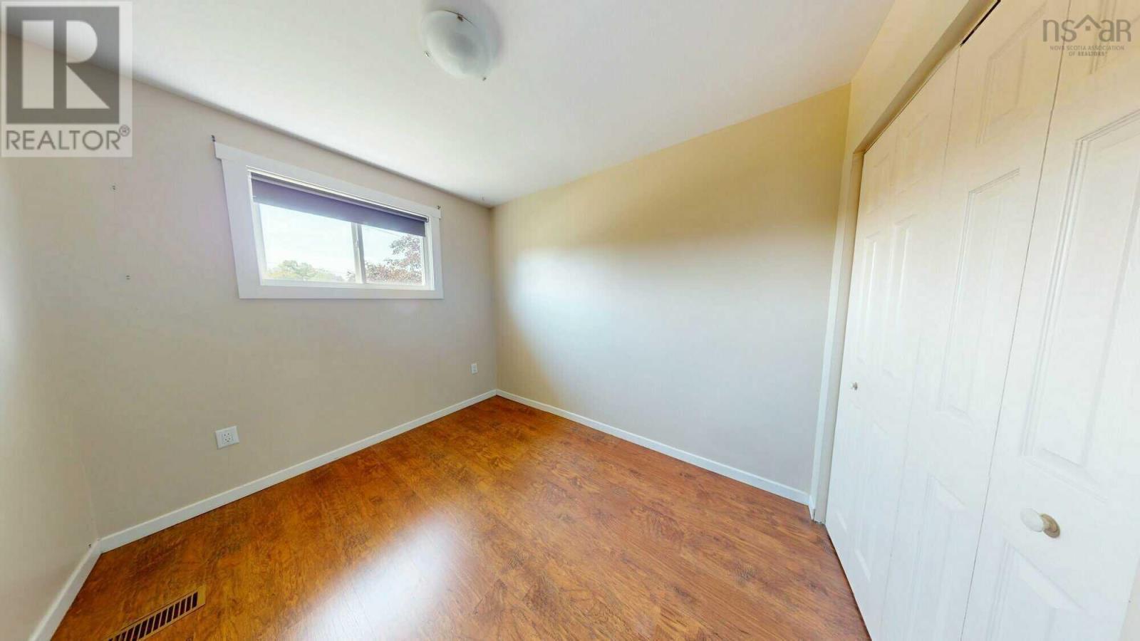 58b Maclellan Street Property Photo 10