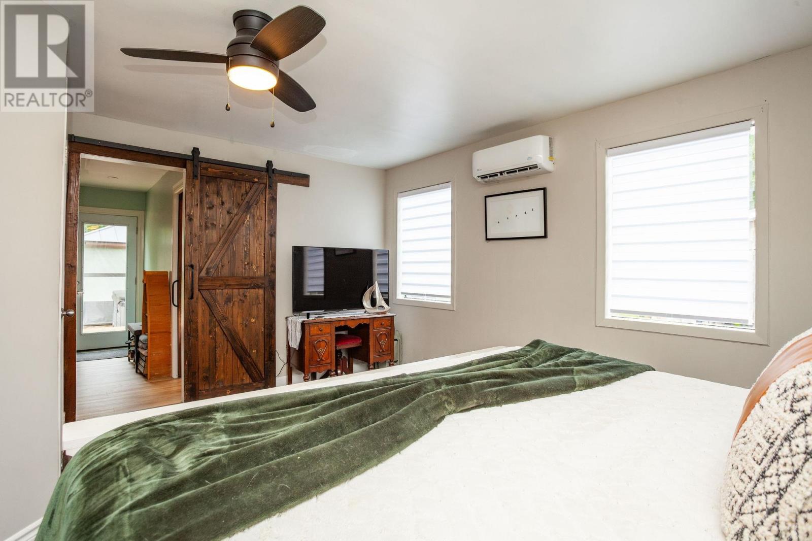 594 Kayes Road Property Photo 19