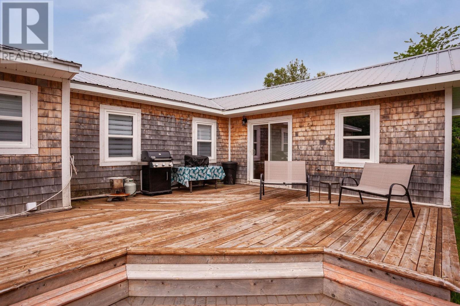 594 Kayes Road Property Photo 34