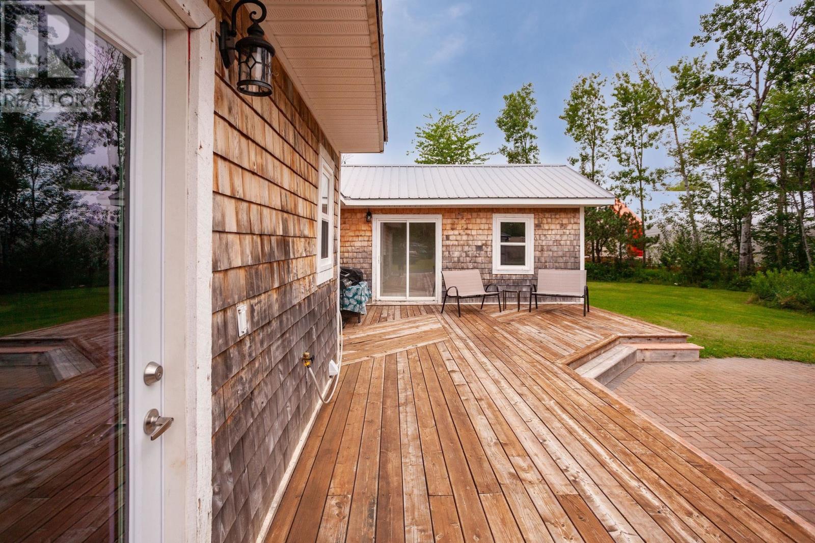 594 Kayes Road Property Photo 35