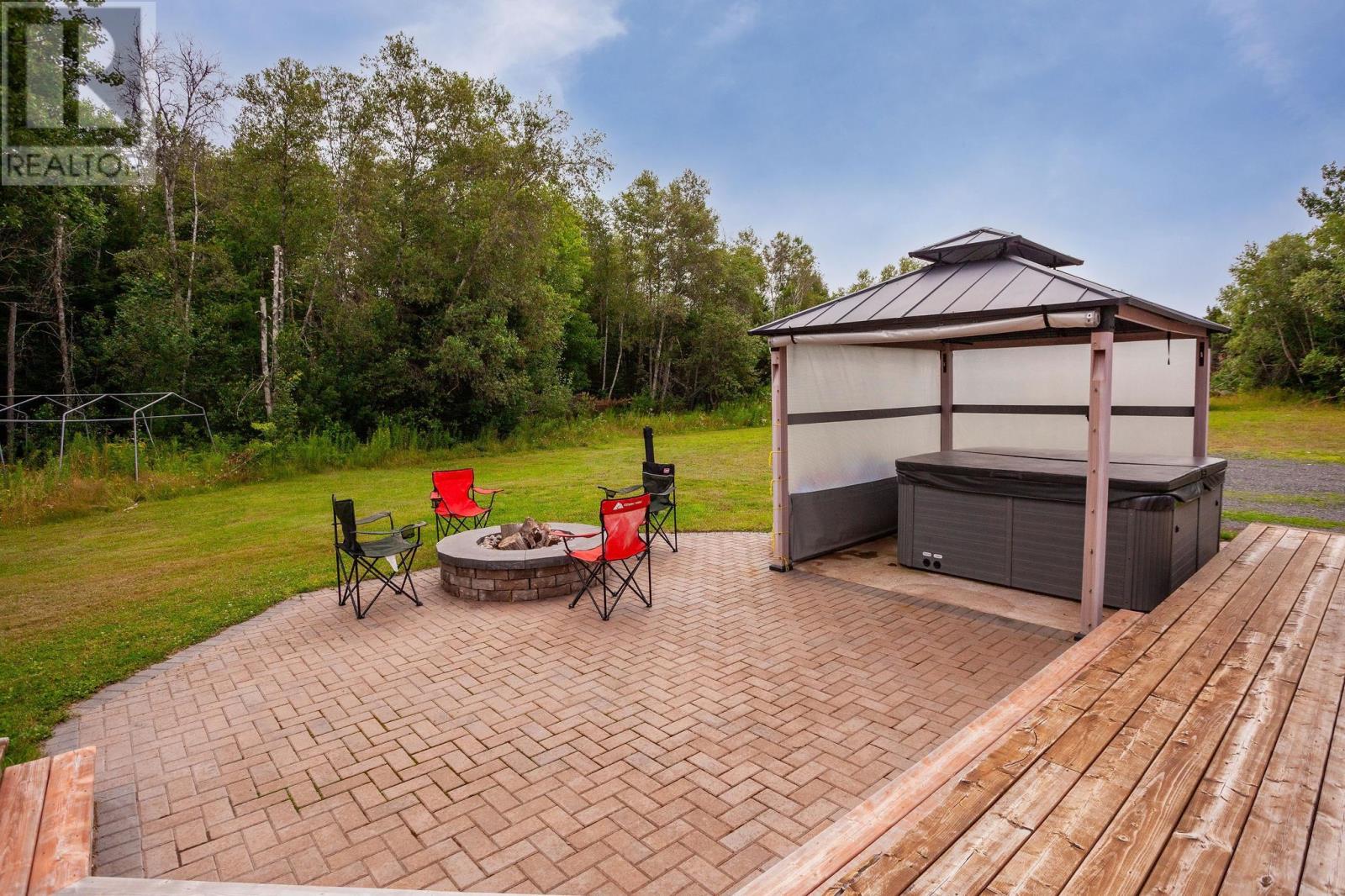 594 Kayes Road Property Photo 38