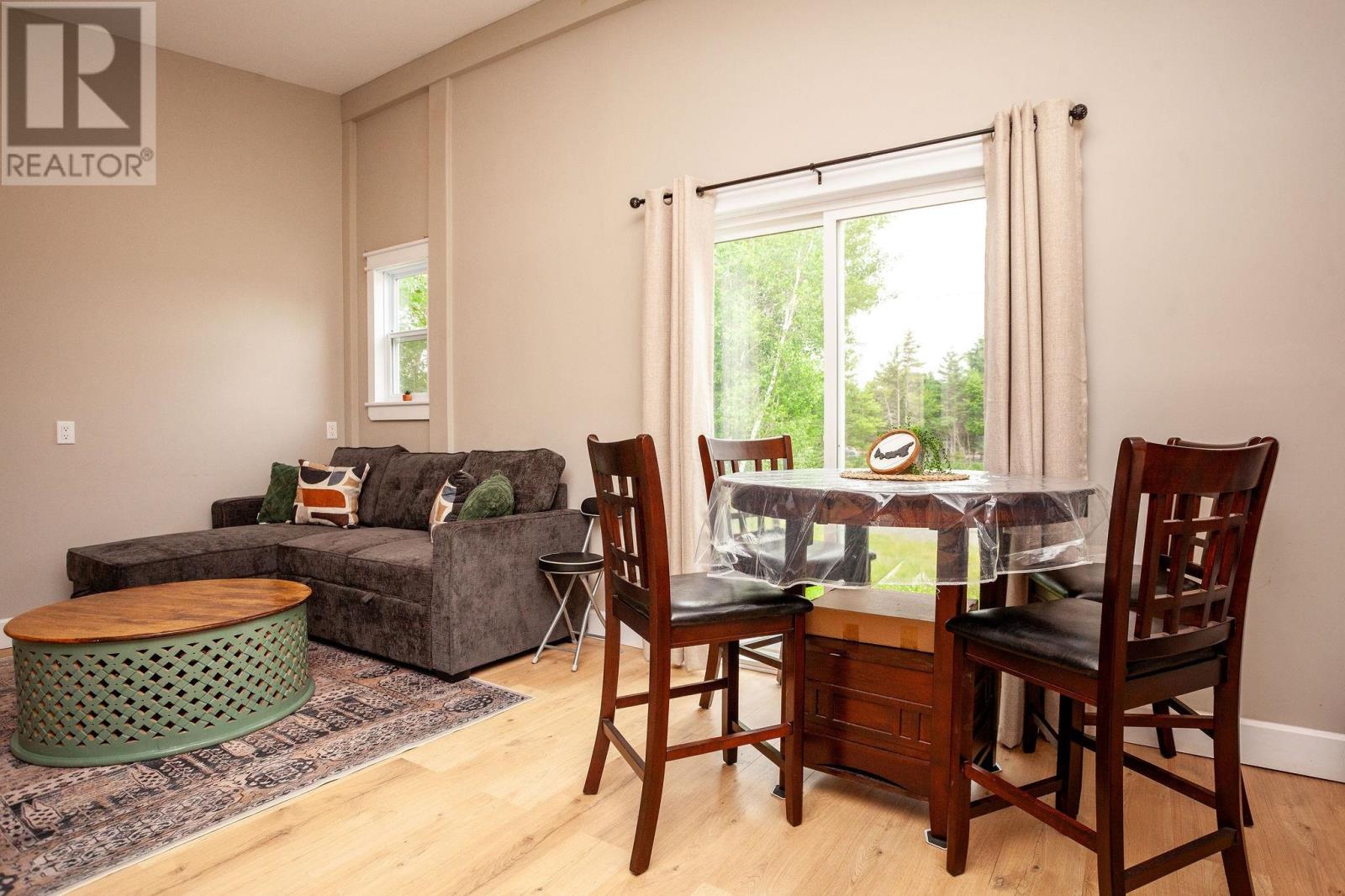 594 Kayes Road Property Photo 44