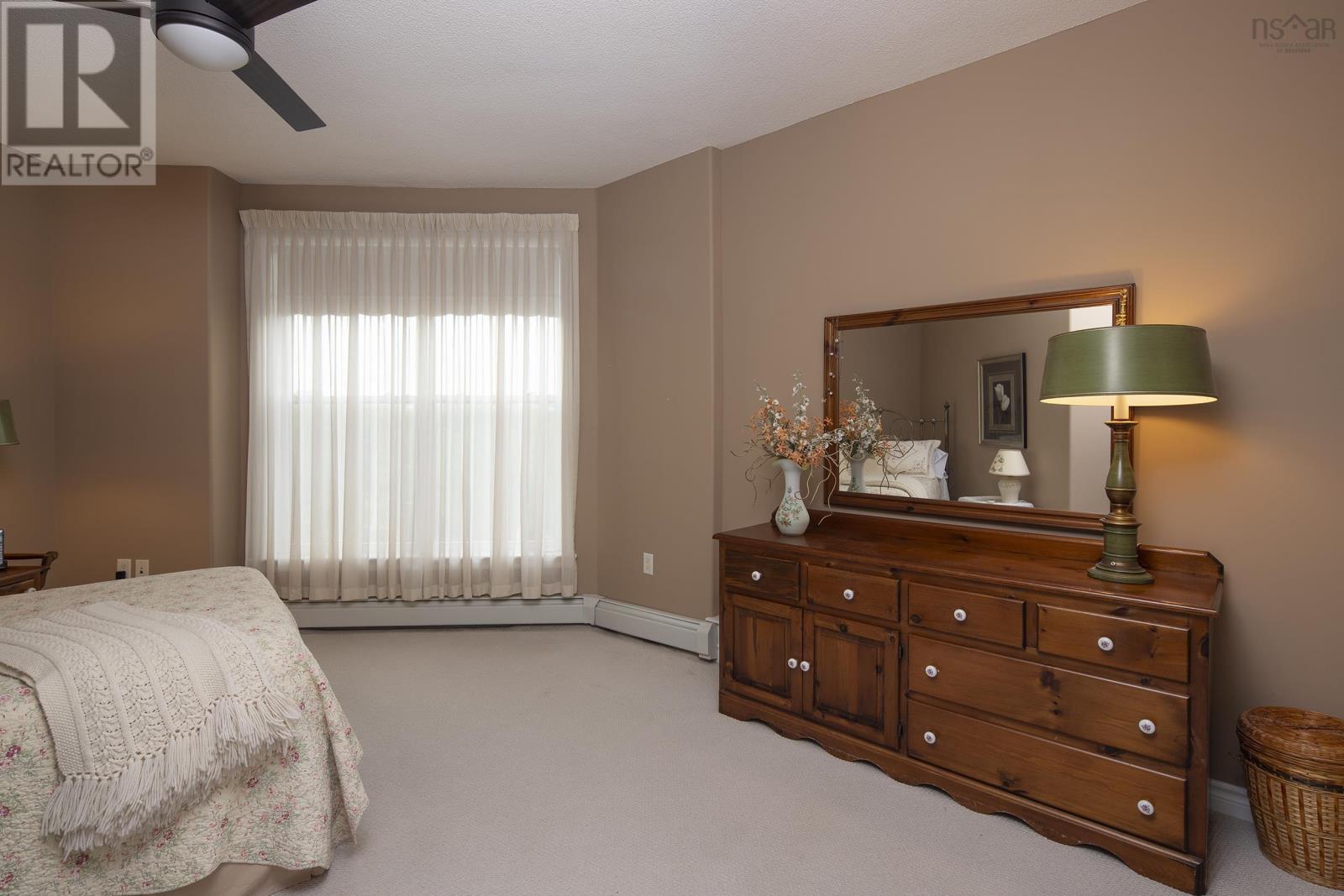 308 36 Southgate Property Photo 18