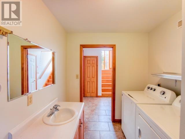 47 Anne Crescent Property Photo 36