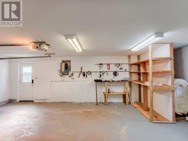 47 Anne Crescent Property Photo 38